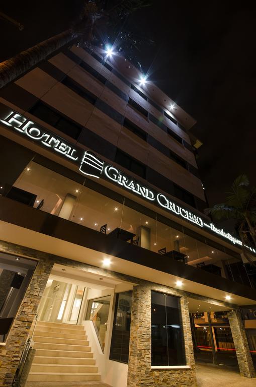 Bagu Grand Crucero Posadas Exterior foto